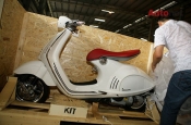 Hình ảnh đầu tiên về Vespa 946 tại Việt Nam